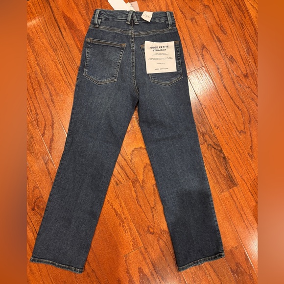 Good American Petite Straight Jeans - Picture 7 of 10